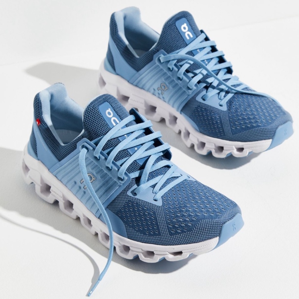 EUC On cloudswift sneakers